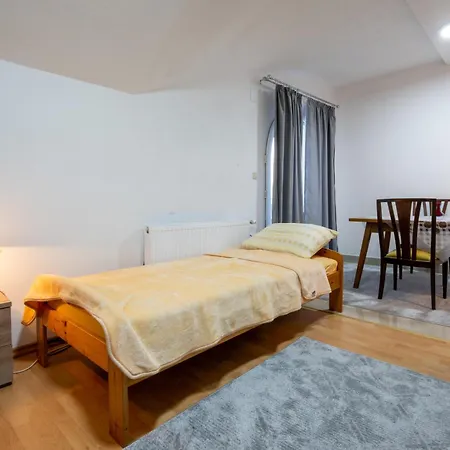 Bozur * Bosanska Gradiska