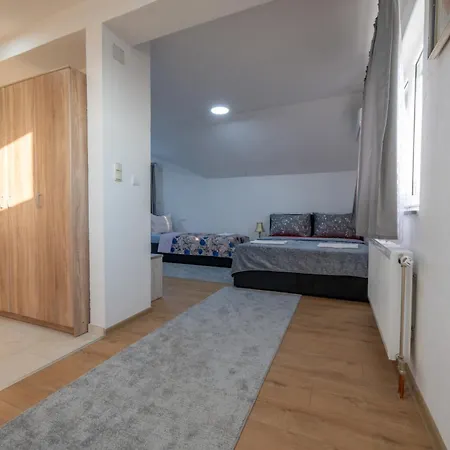 Apartment Bozur